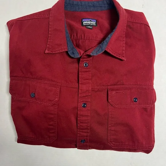 Pategonia XL men’s button up heavy duty shirt maroon/burgundy. - Picture 3 of 11